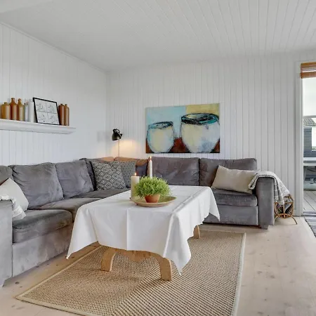 Akseline - 20m From The Sea In Funen By Interhome *
