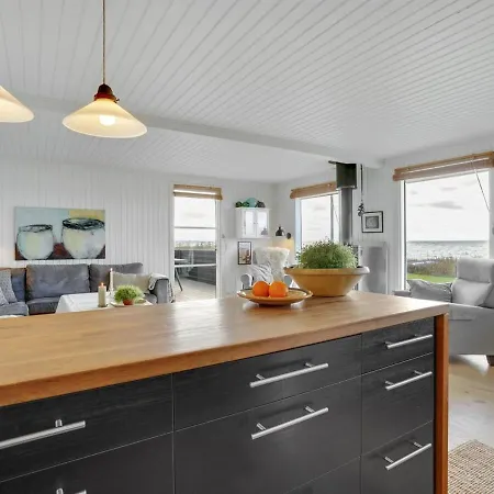 Holiday home Akseline - 20m From The Sea In Funen By Interhome Assens