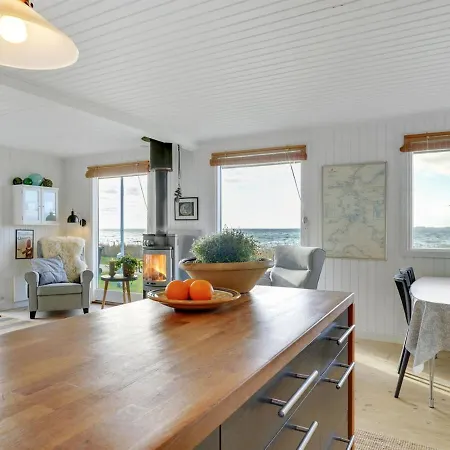 Akseline - 20m From The Sea In Funen By Interhome