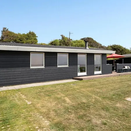 Akseline - 20m From The Sea In Funen By Interhome *